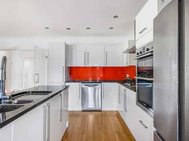 2 King Richard Place, Browns Bay
