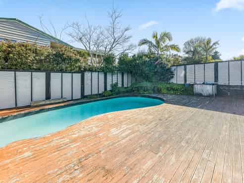 2 King Richard Place, Browns Bay