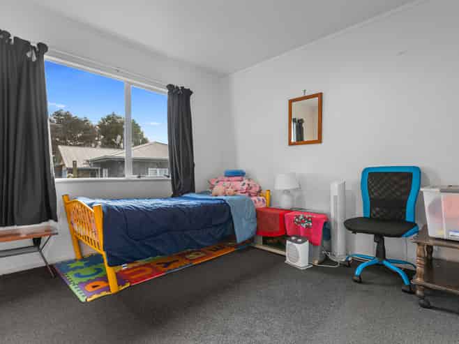 9A Henderson Crescent, Parkvale