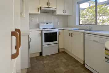 2/89 Hillsborough Road, Hillsborough