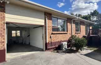 2/89 Hillsborough Road, Hillsborough