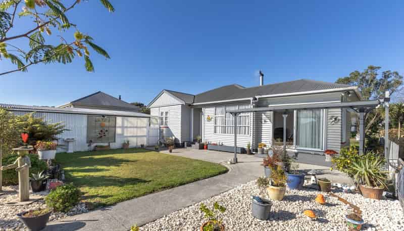 58 Wakefield, Westport