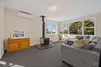 31 Bodi Place, Te Atatu South