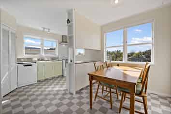 31 Bodi Place, Te Atatu South