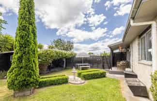 2/1103 Outram Road, Akina