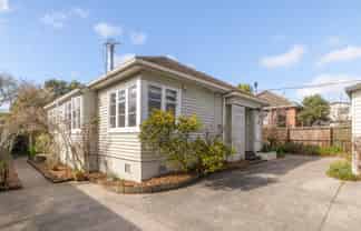 14 Wilding Street, Saint Martins