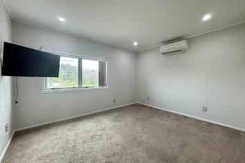 42 Henson Road, Whitford