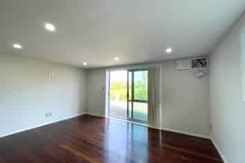 42 Henson Road, Whitford
