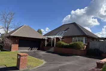 54 Harrowfield Drive, Harrowfield