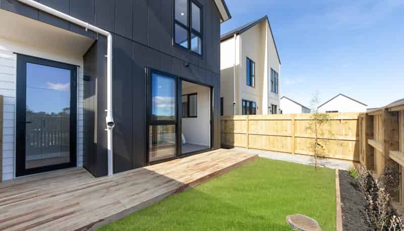 8 Kiekie Street, Westgate