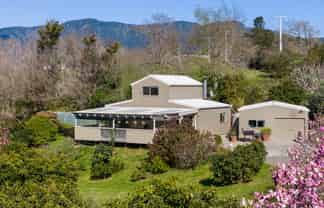107 Thompsons Track, Aongatete