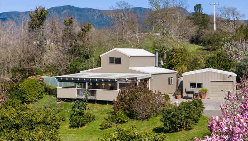 107 Thompsons Track, Aongatete