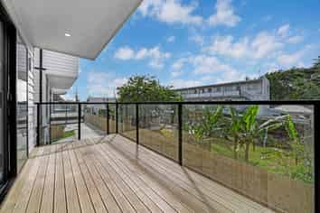  Prestige Standing , Otahuhu