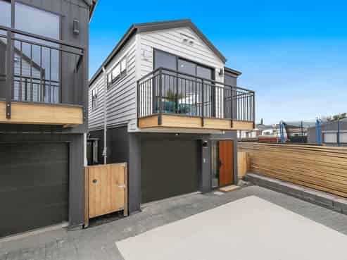 Lot 1-5/10 Starling Place, Ranui