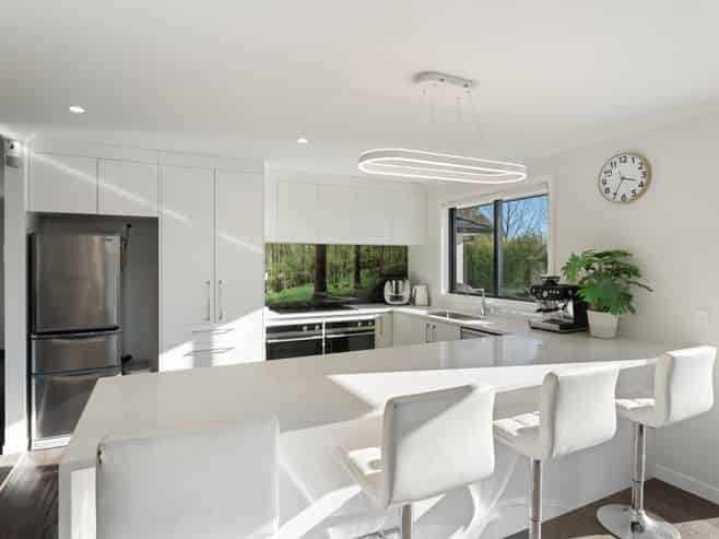 6 Hadfield Road, PEKA PEKA