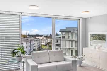 170 Landmark Terrace, Orewa