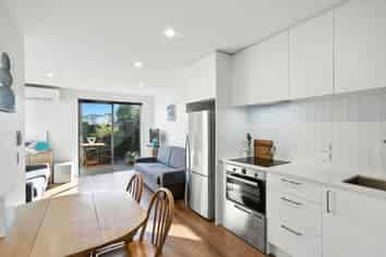 10/29 Bampton Street, BURWOOD