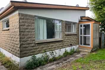 83B Bayview  Road, South Dunedin