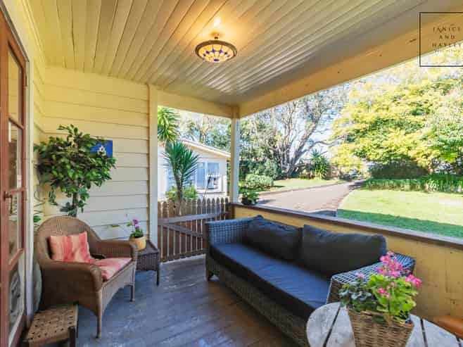 46 Grande Vue Road, Hill Park