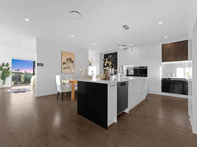 32 Jabal Cresent, Totara Park