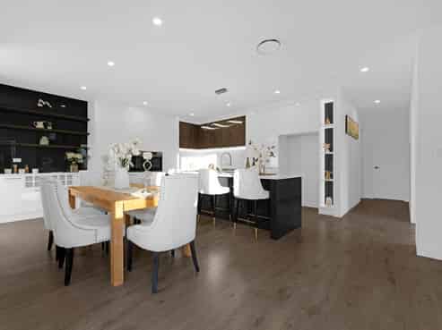 32 Jabal Cresent, Totara Park