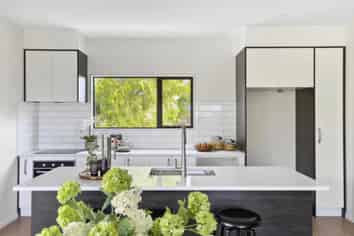 5/21 Erima Avenue, Point England