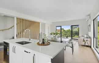 5/21 Erima Avenue, Point England