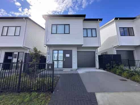 7 Greenbrier Street, Westgate