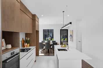 7 Greenbrier Street, Westgate