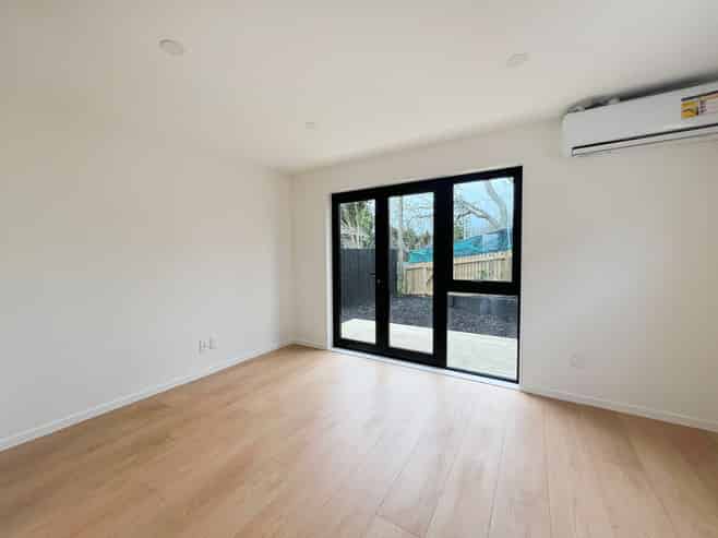 2/5 Peverill Crescent, Papatoetoe