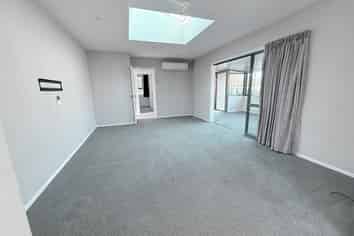 224 Beach Road, North New Brighton