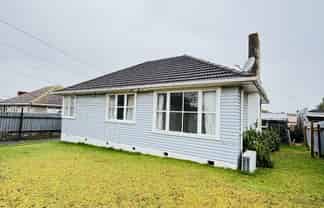 18 Crown Crescent, Otara