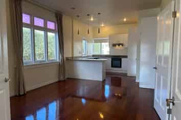 7 Ambury Ave, Royal Oak
