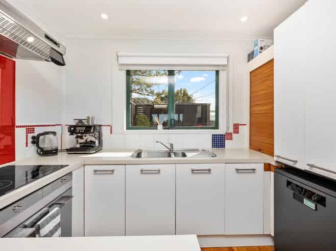 7 Hartley Terrace, Massey