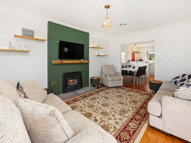 7 Hartley Terrace, Massey