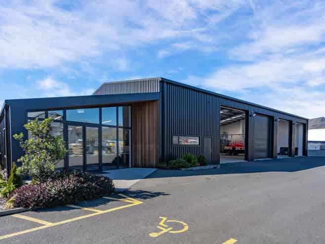 Modern Industrial Investment - New 5 Year Lease 