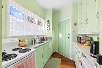 7 &7a Gilchrist Street, Te Aroha