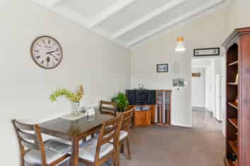 6A Buckley Grove, Paraparaumu