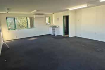 High Quality Unit in the Heart of Wigram