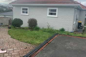 63 Ranui Tce, Tawa