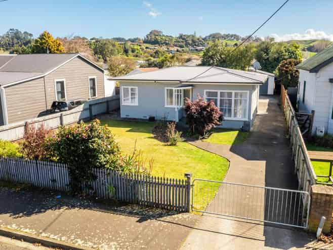 12 Seddon Street, Aramoho