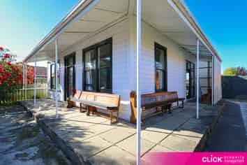 111 Macandrew Road, South Dunedin