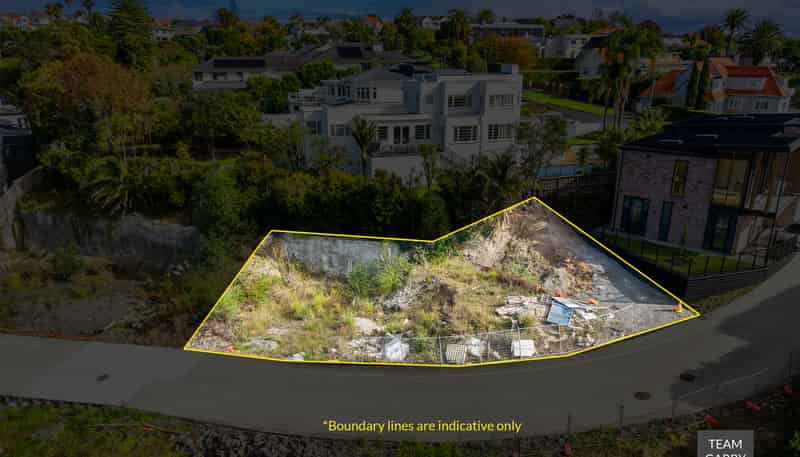 2/42 Codrington Crescent, Mission Bay