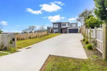 67 Karaka Road, Beachlands