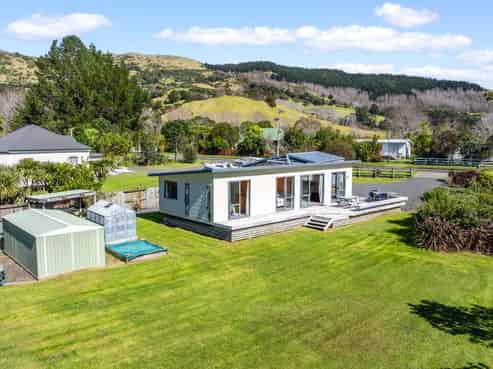21 Bathgate Road, Pakiri