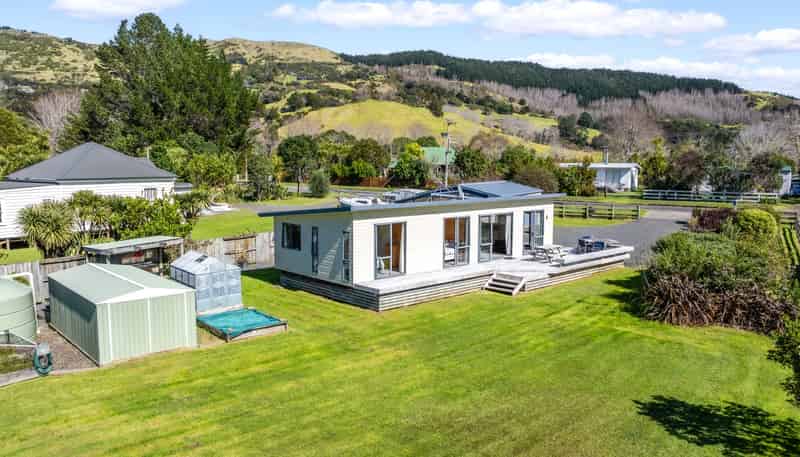 21 Bathgate Road, Pakiri