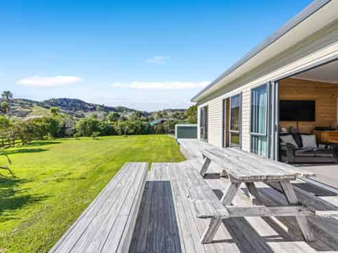 21 Bathgate Road, Pakiri