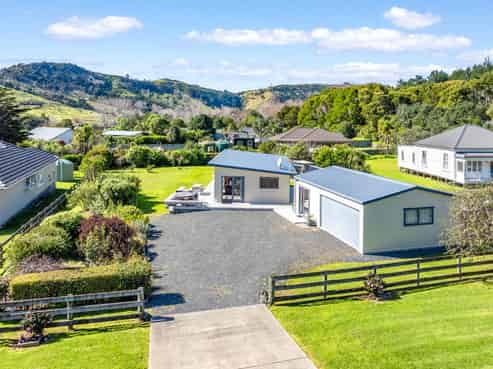 21 Bathgate Road, Pakiri