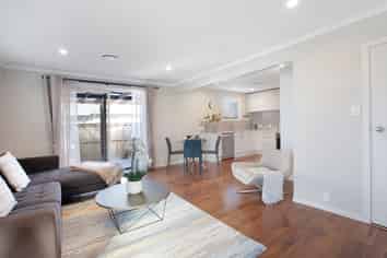 2/6 Timbertop Lane, Saint Martins