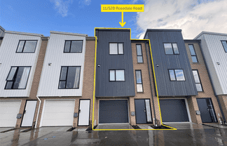 11/52B Rosedale Road, Rosedale